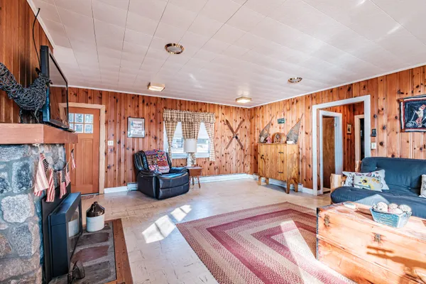 $3,395,000 | 148 Meadowbrook Lane, Naples, ME 04055