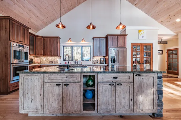 $3,395,000 | 148 Meadowbrook Lane, Naples, ME 04055