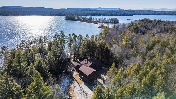 $3,395,000 | 148 Meadowbrook Lane, Naples, ME 04055
