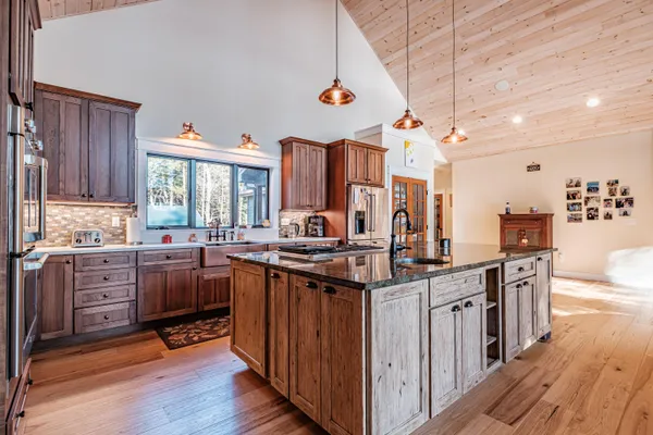 $3,395,000 | 148 Meadowbrook Lane, Naples, ME 04055