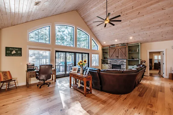 $3,395,000 | 148 Meadowbrook Lane, Naples, ME 04055