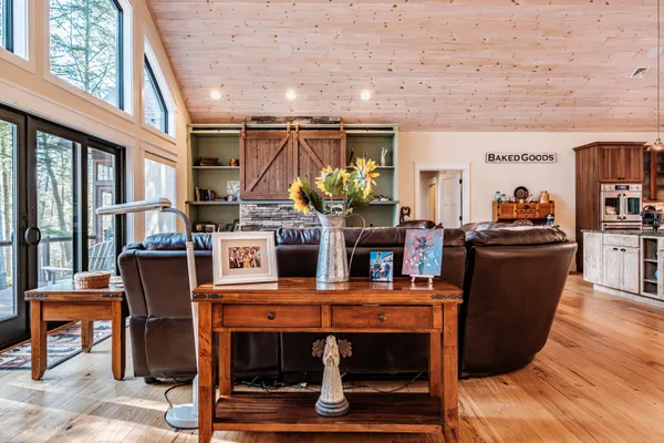$3,395,000 | 148 Meadowbrook Lane, Naples, ME 04055