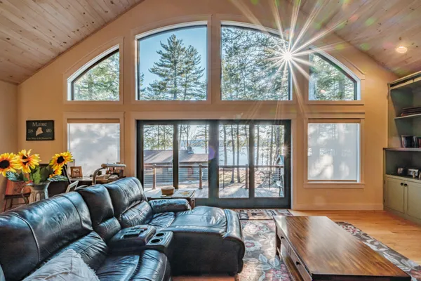 $3,395,000 | 148 Meadowbrook Lane, Naples, ME 04055