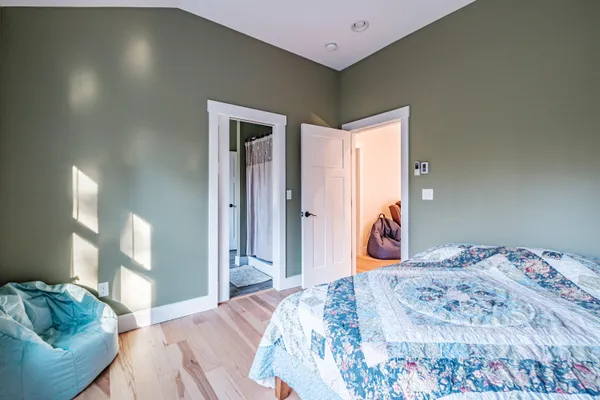 $3,395,000 | 148 Meadowbrook Lane, Naples, ME 04055