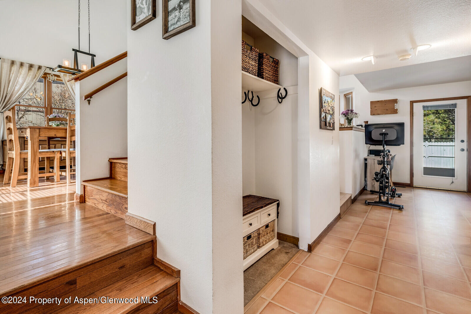 176 Rabbit Road Carbondale, CO 81623 - Photo 14 of 29 a view of a living room and bathroom