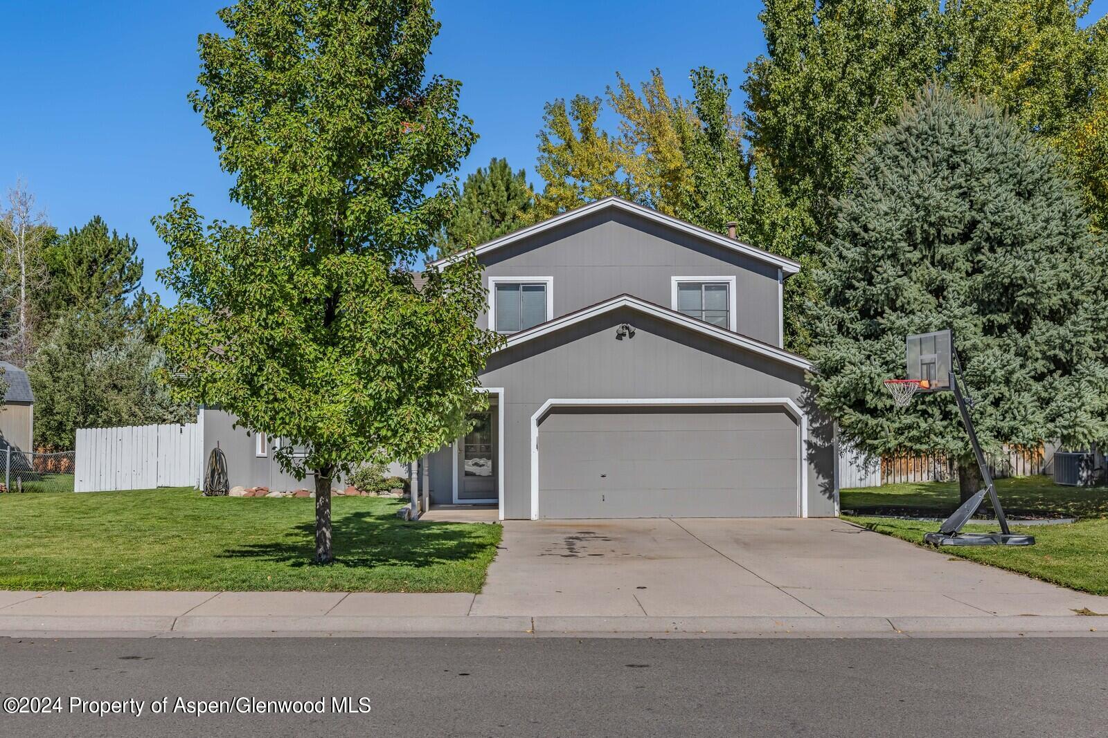 176 Rabbit Road Carbondale, CO 81623 - Photo 2 of 29 front view of a house with a yard