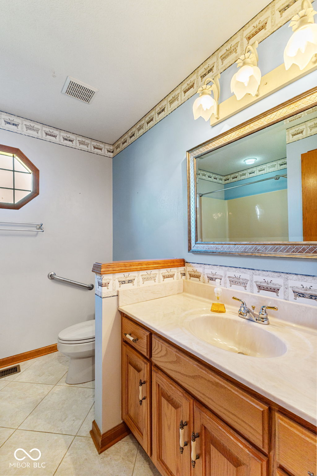 449 Estes Road Greenwood, IN 46142 - Photo 13 of 42 Gallery Image 13