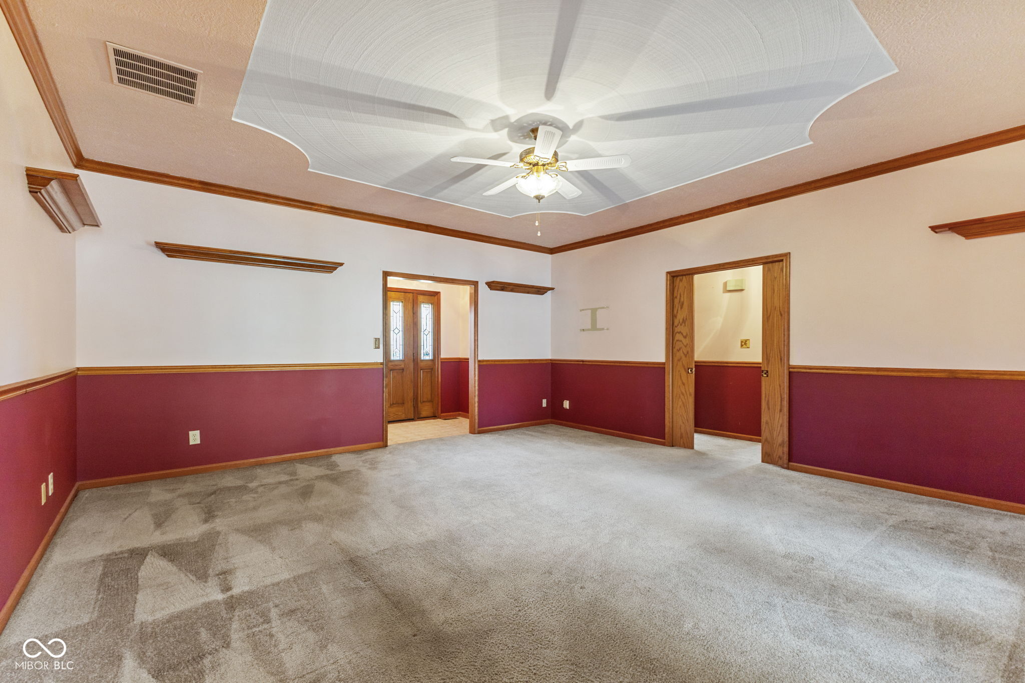 449 Estes Road Greenwood, IN 46142 - Photo 9 of 42 Gallery Image 9