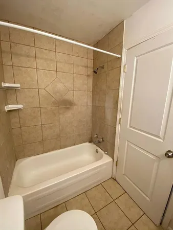 $799,900 | 260 West Unadilla Street, Pinckney, MI 48169