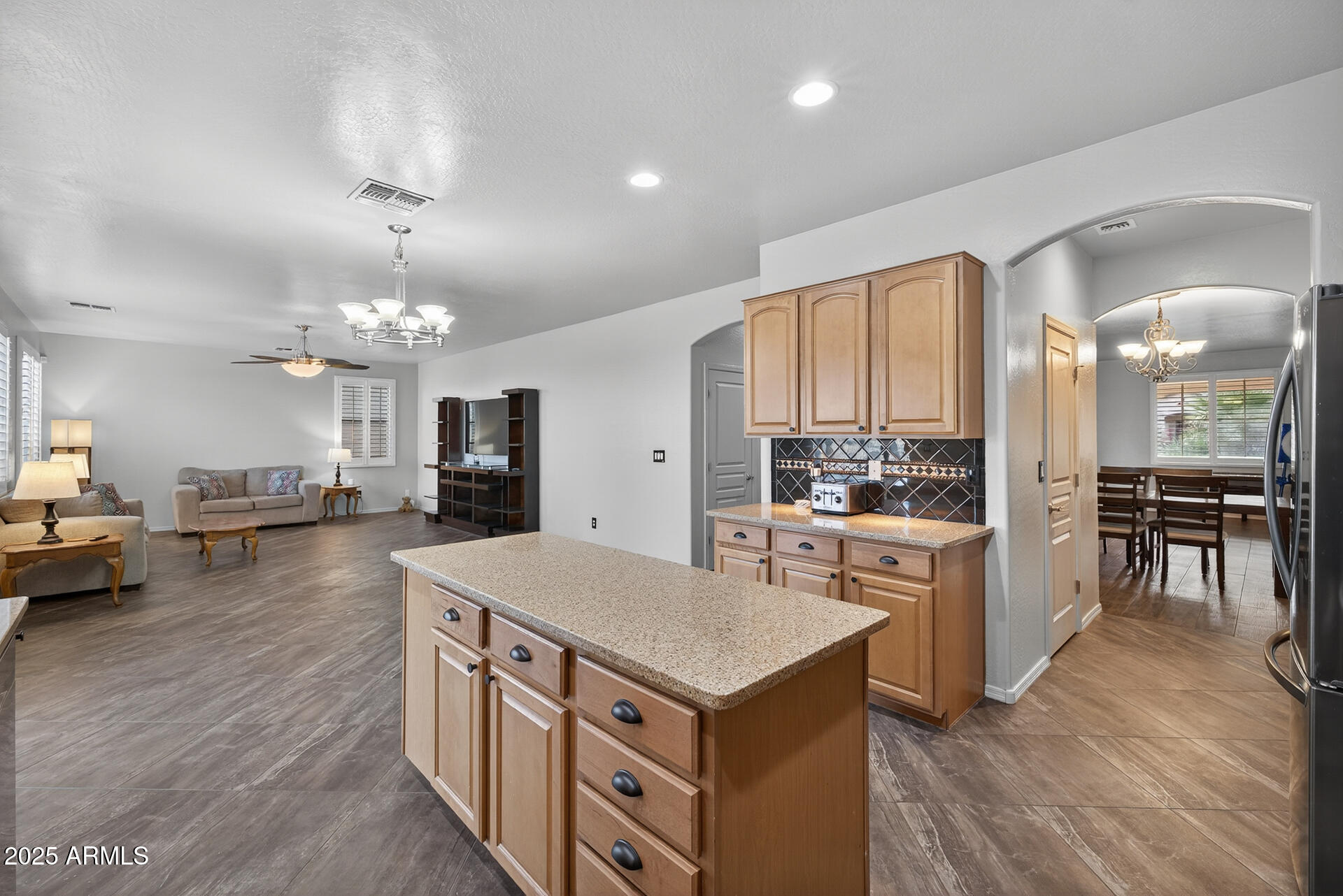 28305 North Desert Native Street San Tan Valley, AZ 85143 - Photo 15 of 81 14)KITCHEN