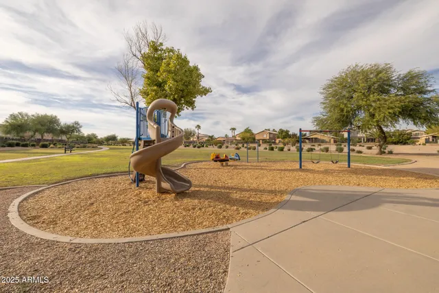 $538,900 | 28305 North Desert Native Street, San Tan Valley, AZ 85143