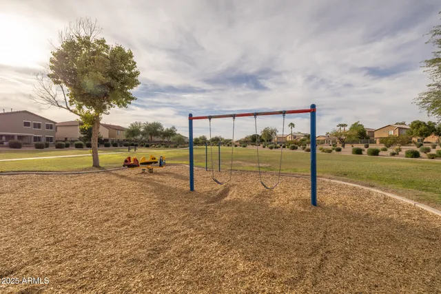 $538,900 | 28305 North Desert Native Street, San Tan Valley, AZ 85143