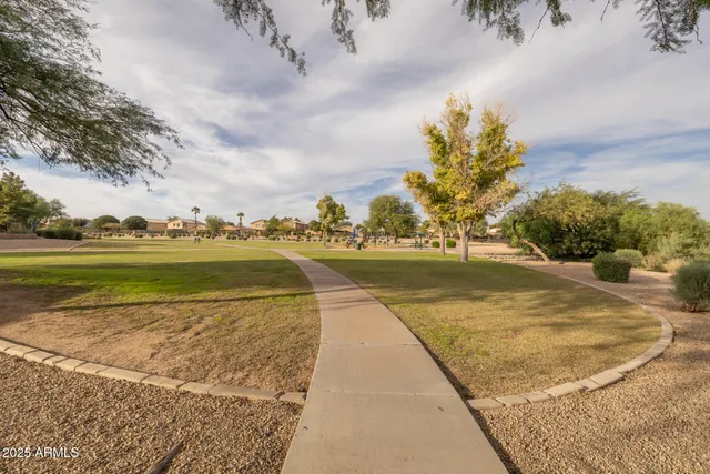 $538,900 | 28305 North Desert Native Street, San Tan Valley, AZ 85143