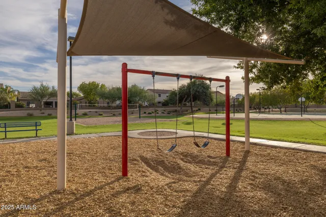 $538,900 | 28305 North Desert Native Street, San Tan Valley, AZ 85143