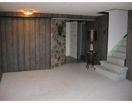 469 Game Farm Road New Castle, PA 16101 - Photo 16 of 16 Den/Family/Great Room.
