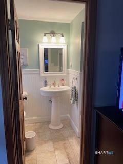 15 County Road North Branford, CT 06471 - Photo 7 of 33