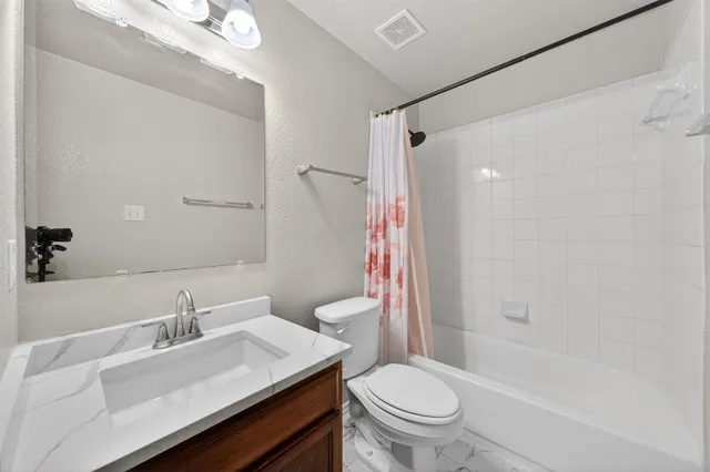 $214,900 | 18927 Remington Bend Drive, Houston, TX 77073