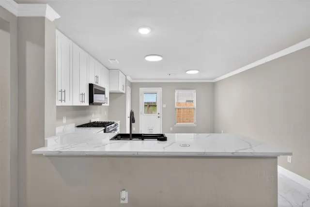 $214,900 | 18927 Remington Bend Drive, Houston, TX 77073