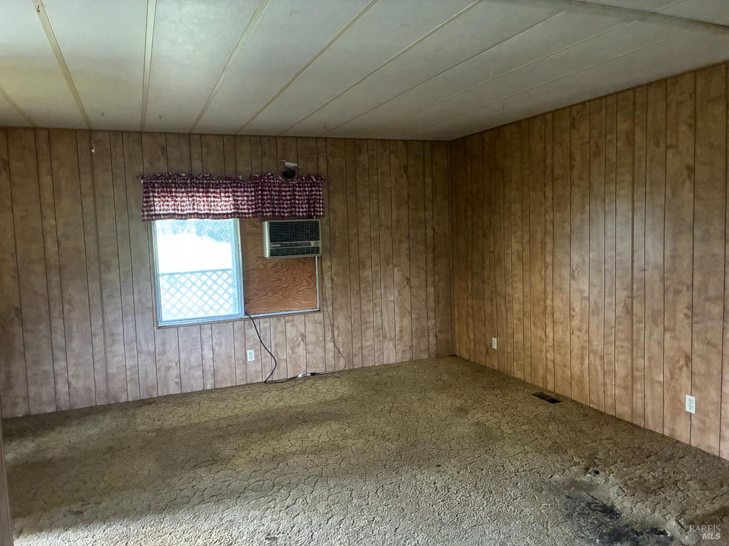 2865 Bell Hill Road Kelseyville, CA 95451 - Photo 4 of 43 Livingroom