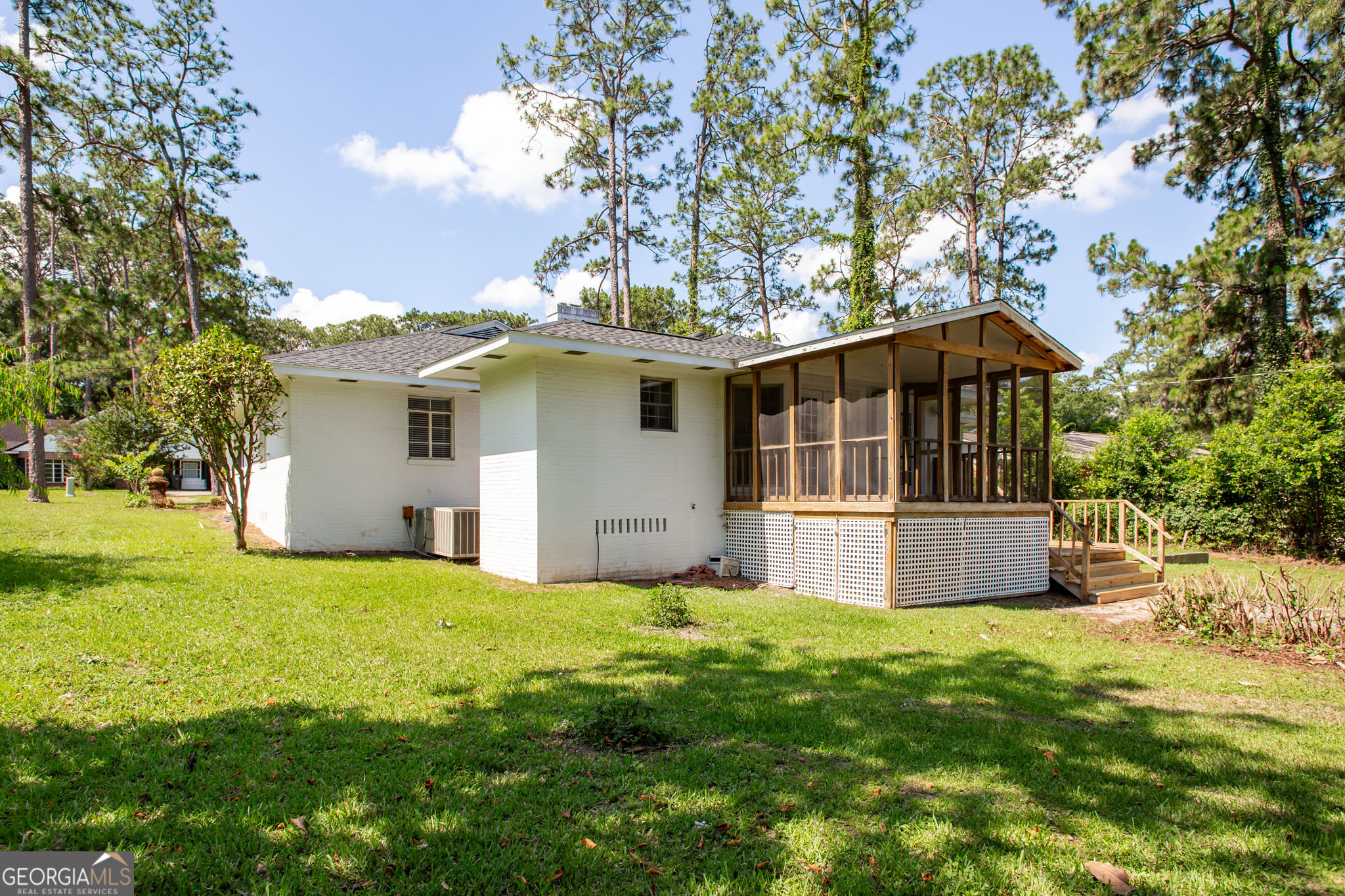 1109 Cherokee Circle Waycross, GA 31501 - Photo 40 of 45