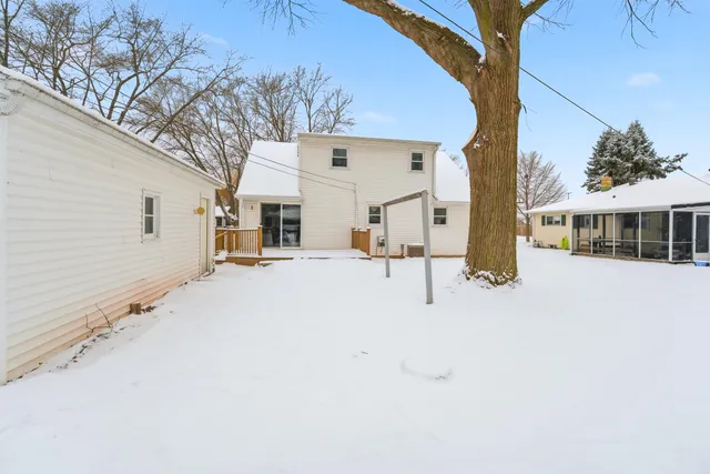 $300,000 | 107 Ramlen Court, Appleton, WI 54915