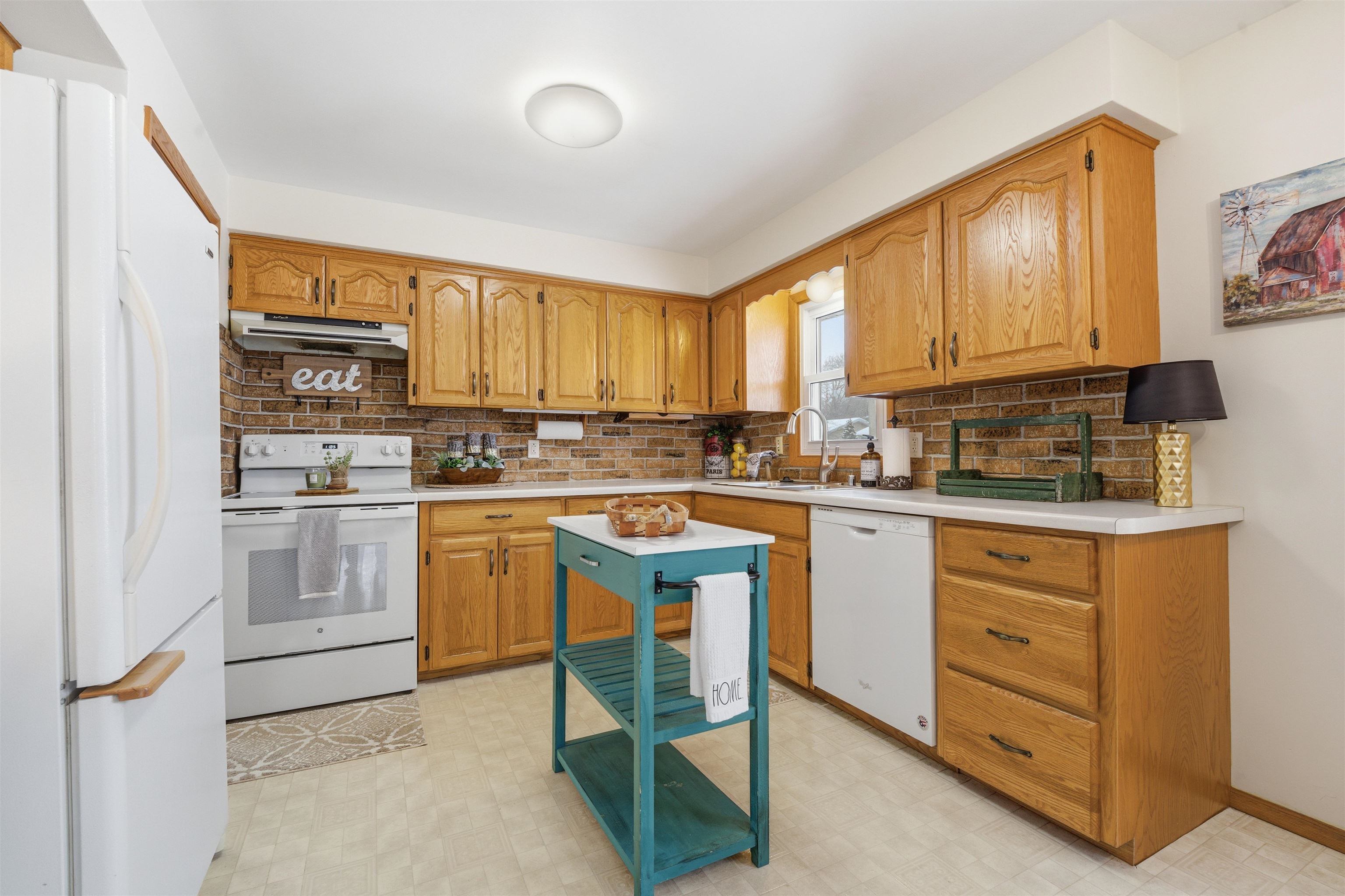 107 Ramlen Court Appleton, WI 54915 - Photo 7 of 36