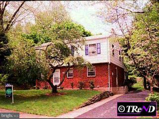 903 Glenroy Road Philadelphia, PA 19128 - Photo 1 of 1