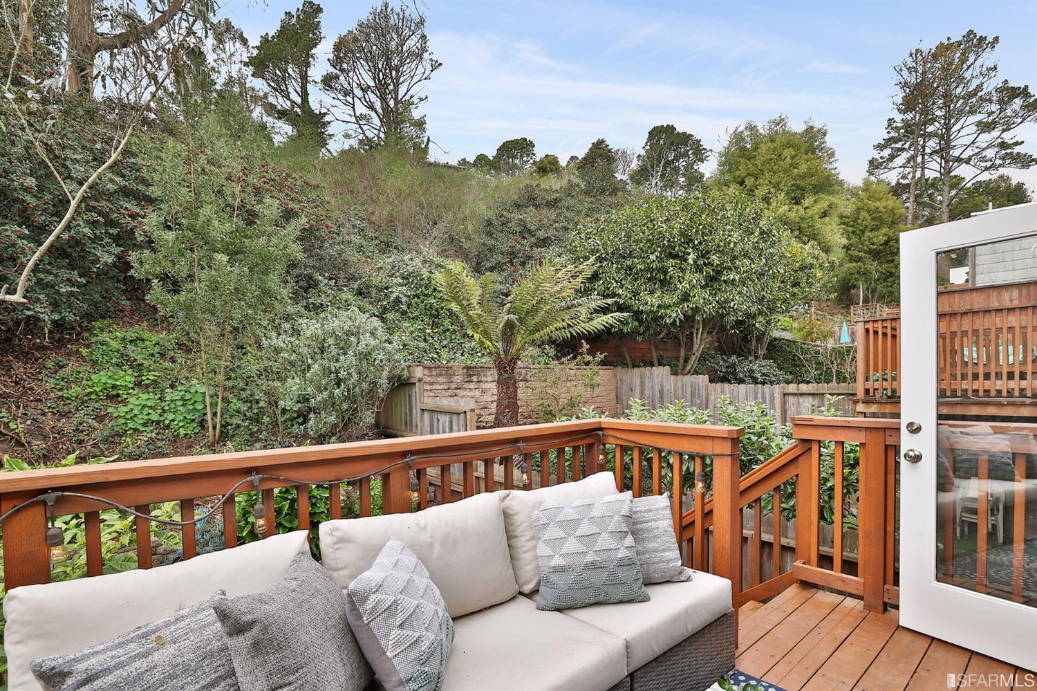 109 Glenview Drive San Francisco, CA 94131 - Photo 14 of 42