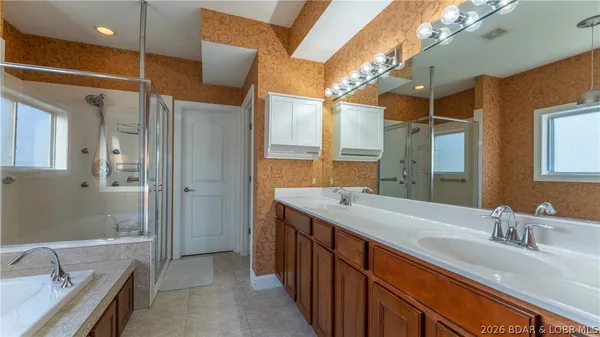 $379,900 | 111 Journeys End Trail, Unit 2D, Sunrise Beach, MO 65079