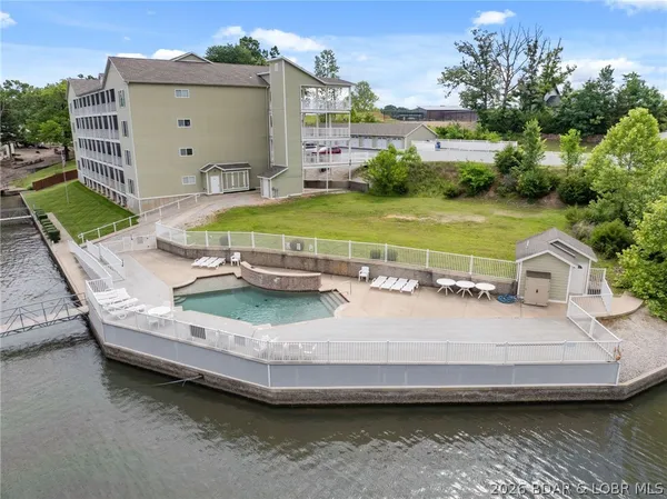 $379,900 | 111 Journeys End Trail, Unit 2D, Sunrise Beach, MO 65079