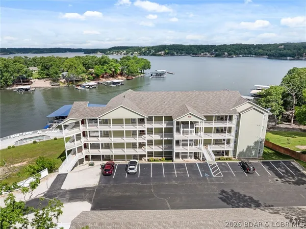 $379,900 | 111 Journeys End Trail, Unit 2D, Sunrise Beach, MO 65079