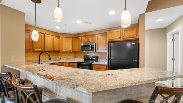 $379,900 | 111 Journeys End Trail, Unit 2D, Sunrise Beach, MO 65079