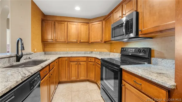 $379,900 | 111 Journeys End Trail, Unit 2D, Sunrise Beach, MO 65079