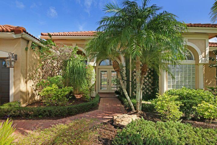 12307 Rockledge Circle Boca Raton, FL 33428 - Photo 2 of 18 20171013192649934620000000-o