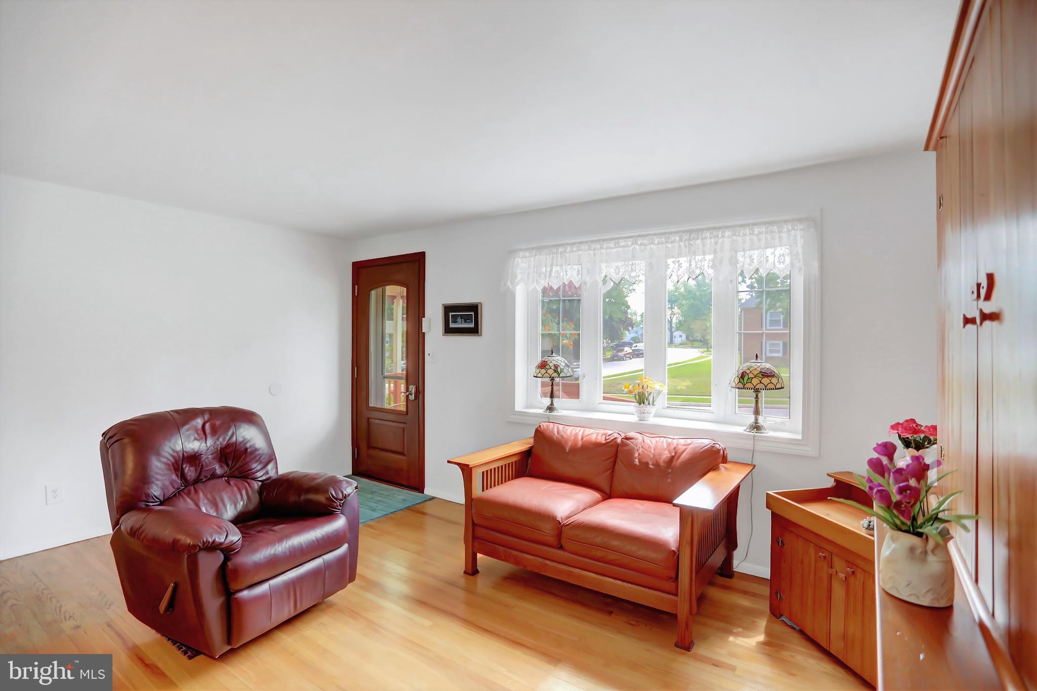 226 Northway Road Reisterstown, MD 21136 - Photo 21 of 47 family room