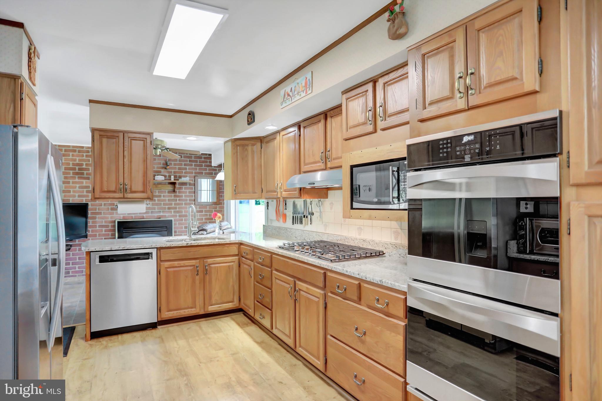 226 Northway Road Reisterstown, MD 21136 - Photo 22 of 47 updated kitchen appliances 2 years old
