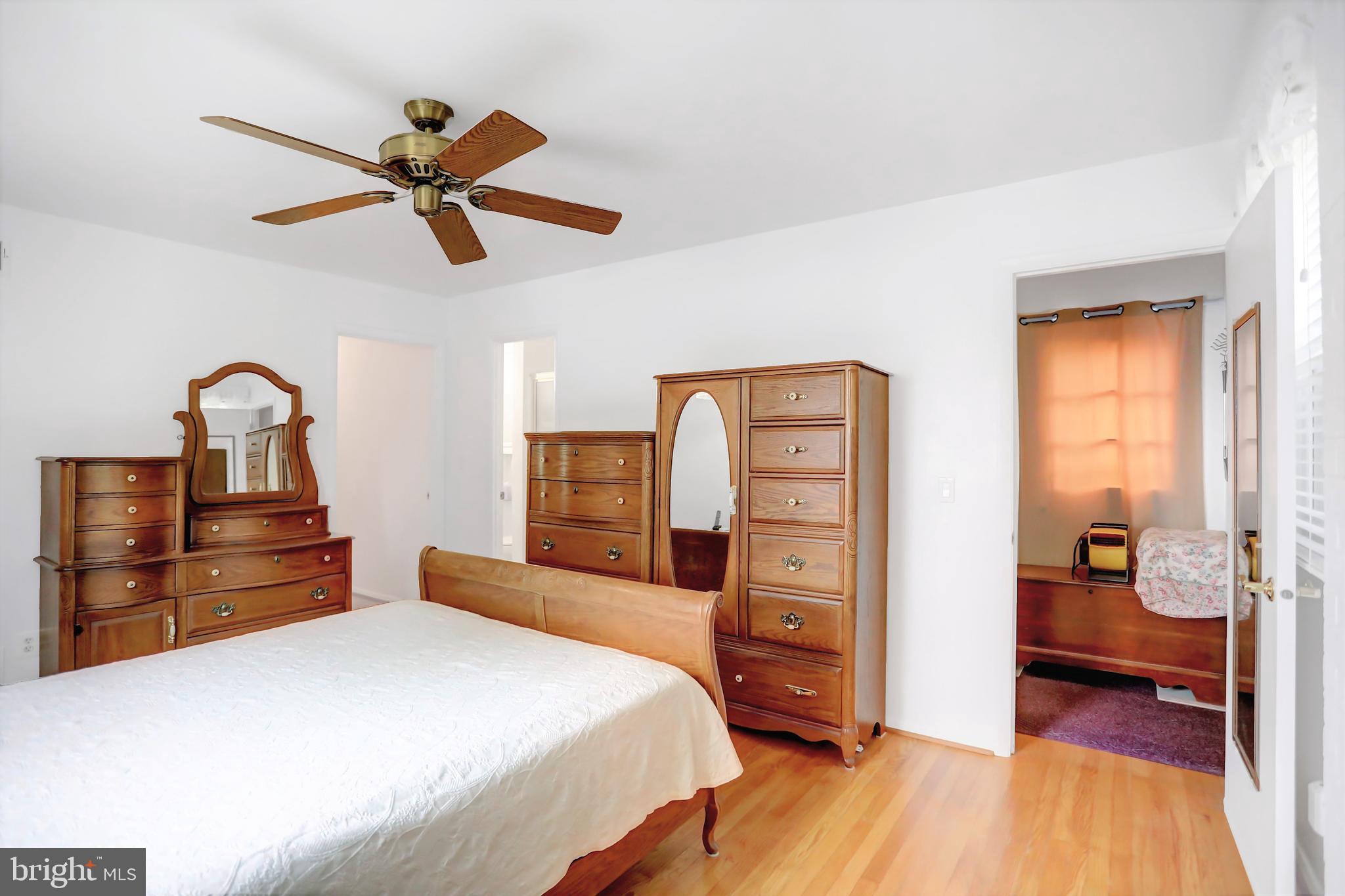 226 Northway Road Reisterstown, MD 21136 - Photo 35 of 47 master bedroom