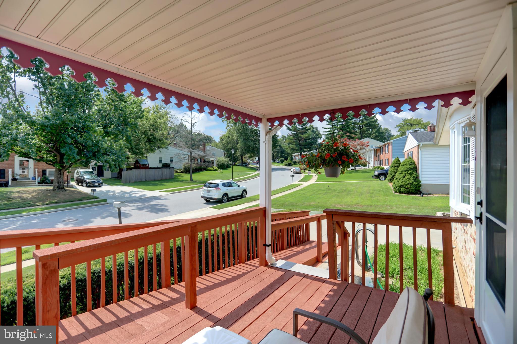 226 Northway Road Reisterstown, MD 21136 - Photo 5 of 47 Covered front porch