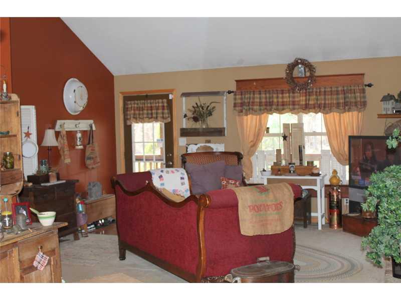 6085 North Stinson Road Morgantown, IN 46160 - Photo 2 of 23 Gallery Image 2