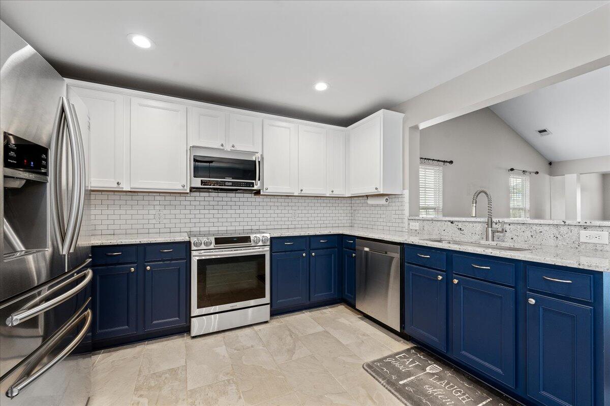 341 Deep River Road Summerville, SC 29486 - Photo 13 of 43 Renovated