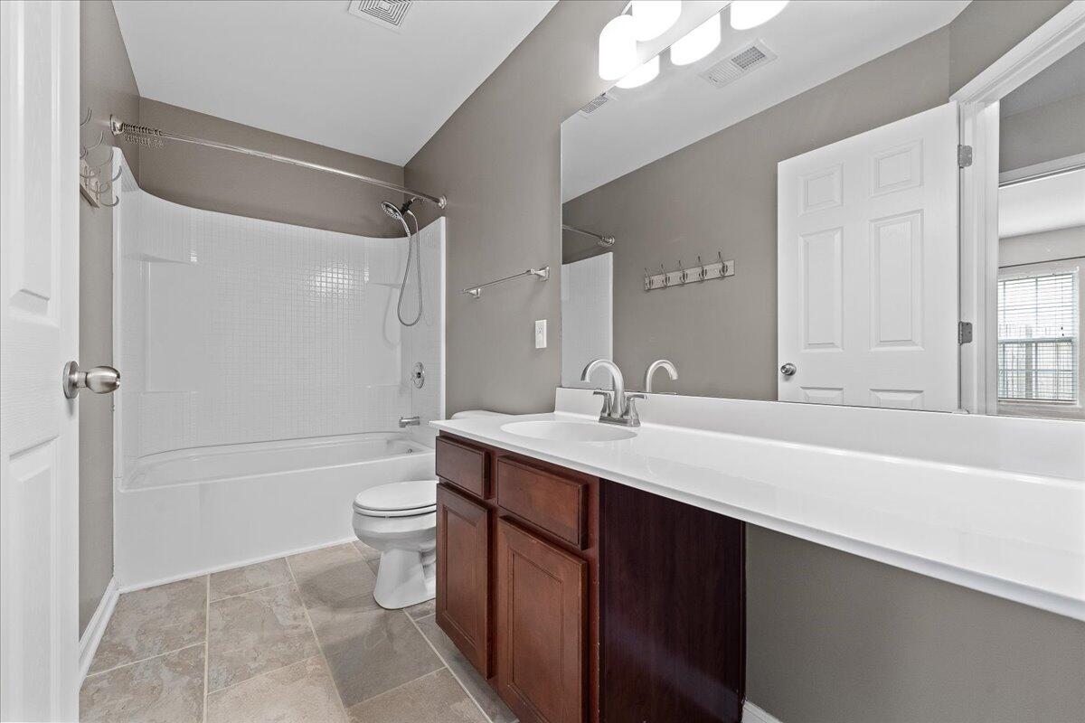 341 Deep River Road Summerville, SC 29486 - Photo 21 of 43 Guest Bathroom