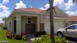 $319,900 | 15054 Ligustrum Lane, Alva, FL 33920