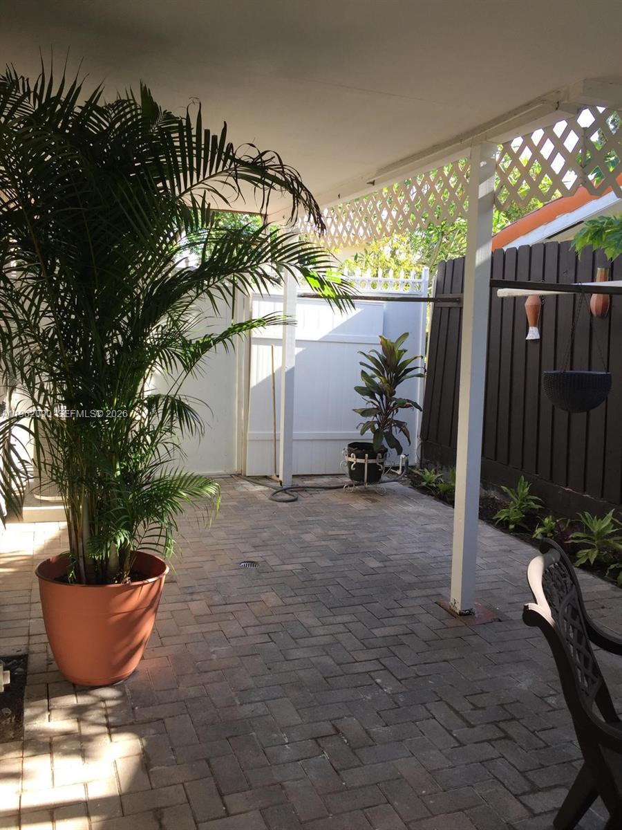 5901 Southwest 45th Street, Unit 1 Miami, FL 33155 - Photo 16 of 17