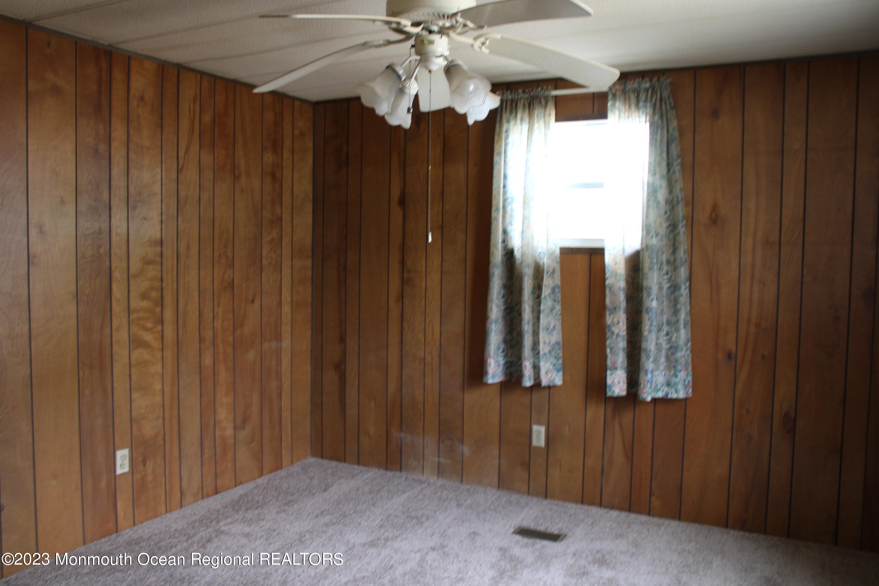 51 Beaver Whiting, NJ 08759 - Photo 21 of 39 IMG_1415