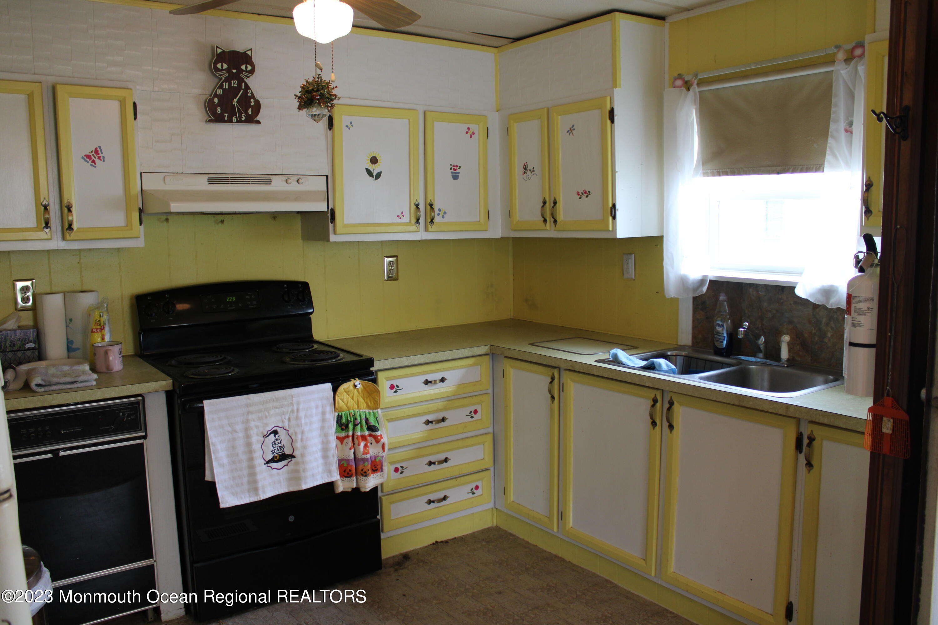 51 Beaver Whiting, NJ 08759 - Photo 26 of 39 IMG_1405