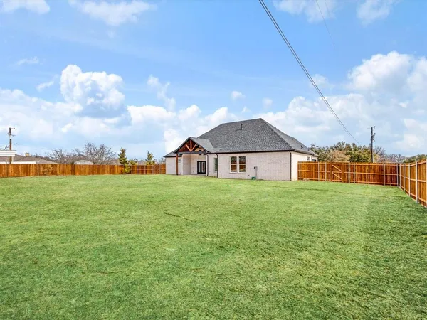 $642,000 | 1419 Farm To Market Road 1389, Combine, TX 75159
