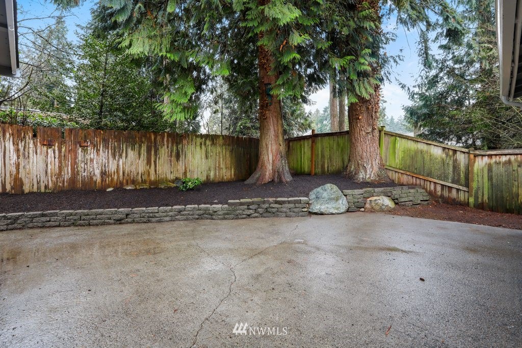 19906 Filbert Drive Bothell, WA 98012 - Photo 28 of 33