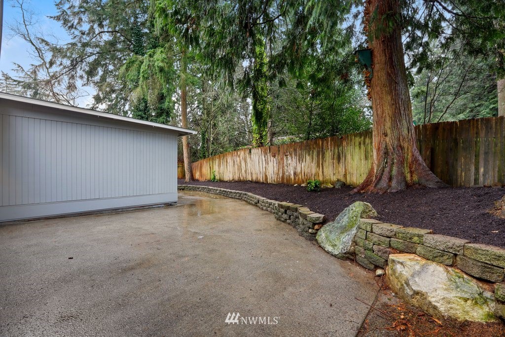 19906 Filbert Drive Bothell, WA 98012 - Photo 29 of 33