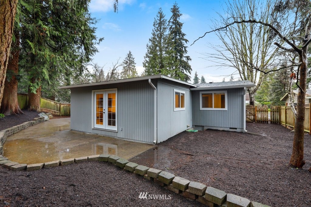 19906 Filbert Drive Bothell, WA 98012 - Photo 32 of 33