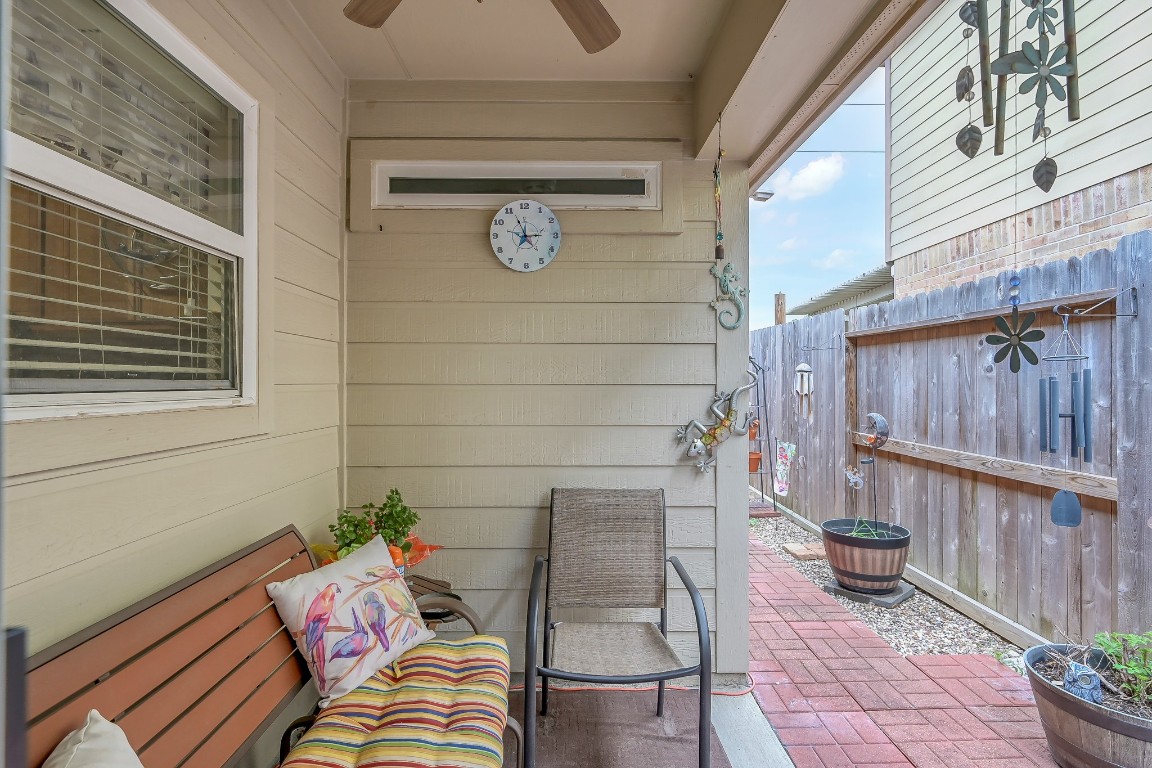 29341 Forest Floor Lane Spring, TX 77386 - Photo 30 of 41 a outdoor space with a couch
